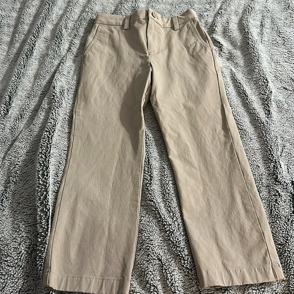 Vineyard Vines Boys Khaki Performance Pants size 6